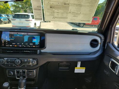 New 2026 Jeep Gladiator Sport image 9