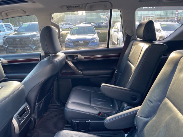 Used 2019 Lexus GX 460 Premium AWD/4WD image 14