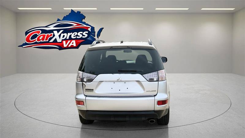 Used 2010 Mitsubishi Outlander SE FWD image 20