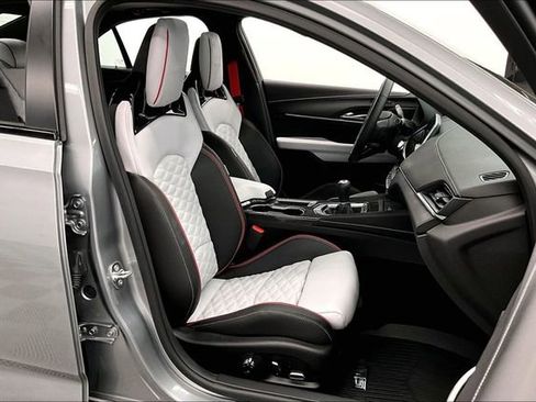 Used 2026 Cadillac CT4 V Blackwing w/ Technology Package image 8