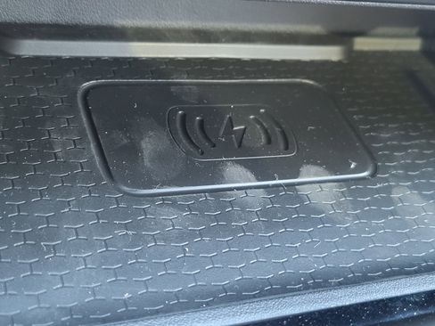 New 2026 Jaguar F-PACE R-Dynamic S image 30