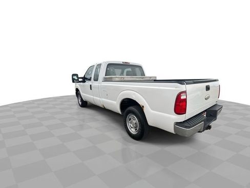 Used 2011 Ford F250 XL w/ XL Value Pkg RWD image 6