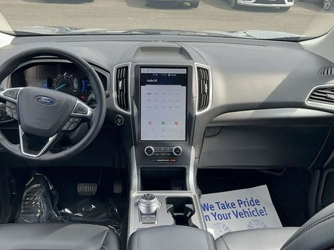 Used 2024 Ford Edge SEL AWD/4WD image 12