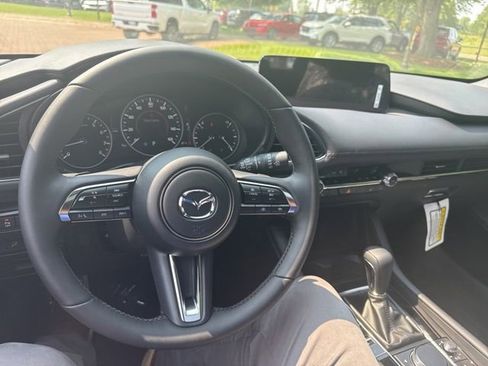 New 2025 MAZDA MAZDA3 Hatchback w/ Appearance Package image 20