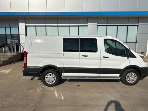 Used 2021 Ford Transit 250 Low Roof w/ Exterior Upgrade Package RWD image 24