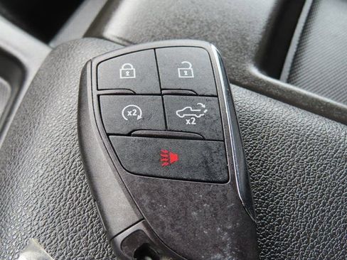 Used 2024 Chevrolet Silverado 1500 LT image 5