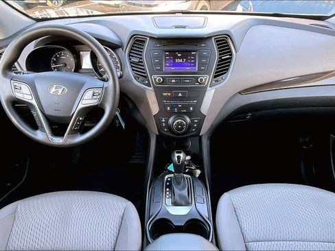 Used 2018 Hyundai Santa Fe Sport image 14