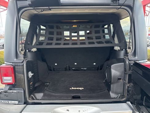 Used 2013 Jeep Wrangler Unlimited Sahara w/ Trailer Tow Group image 19