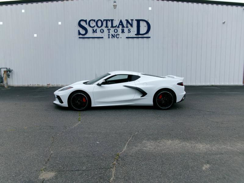 Used 2023 Chevrolet Corvette Stingray Premium Cpe w/ Z51 Performance Package RWD image 1