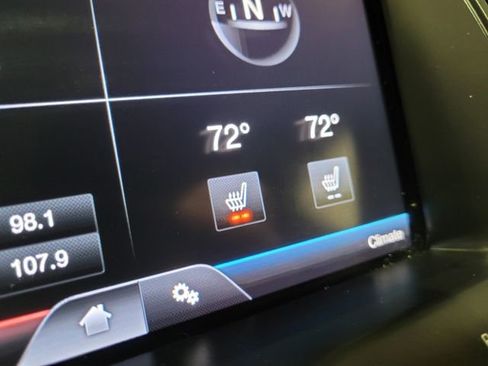 Used 2013 Ford Taurus SEL image 6