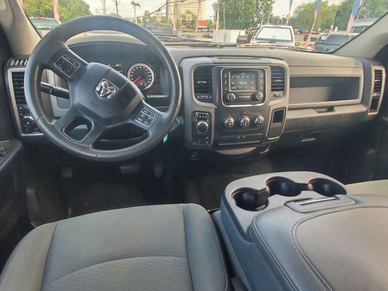 Used 2015 RAM 1500 Express AWD/4WD image 12