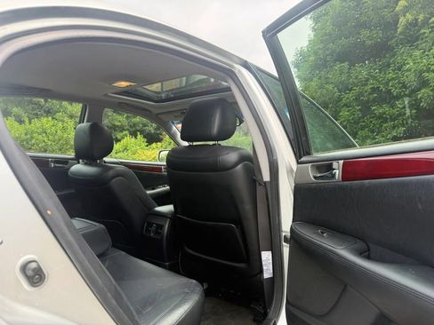 Used 2005 Lexus ES 330 FWD image 14