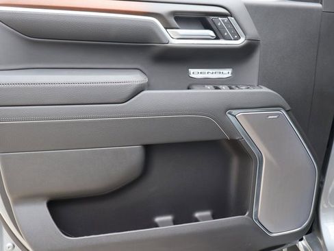 New 2026 GMC Sierra 1500 Denali w/ Denali Reserve Package image 10