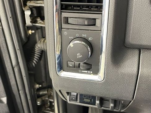 Used 2012 RAM 1500 Laramie w/ Protection Group AWD/4WD image 11