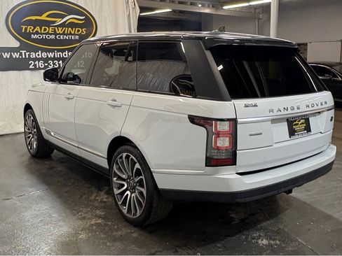 Used 2016 Land Rover Range Rover Autobiography image 4