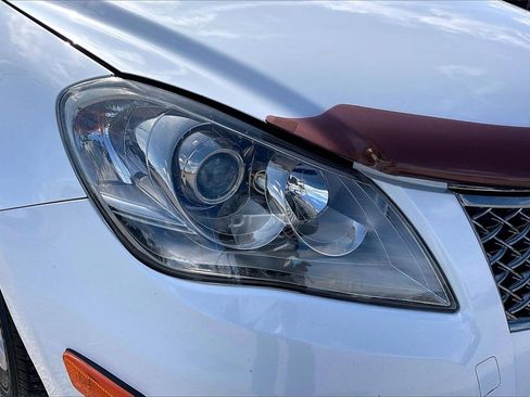 Used 2011 Suzuki Kizashi S image 28