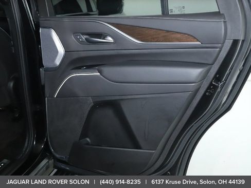 Used 2022 Cadillac Escalade Sport Platinum w/ LPO, ONYX Package AWD/4WD image 35