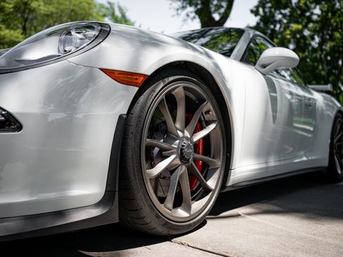 Used 2015 Porsche 911 GT3 RWD image 68