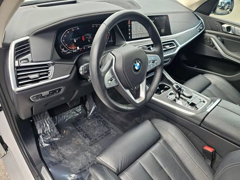 Used 2022 BMW X7 xDrive40i w/ Premium Package AWD/4WD image 22