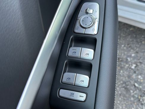 New 2026 Genesis G70 2.5T image 21