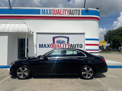 Used 2020 Mercedes-Benz E 350 Sedan w/ Parking Assistance Package image 29