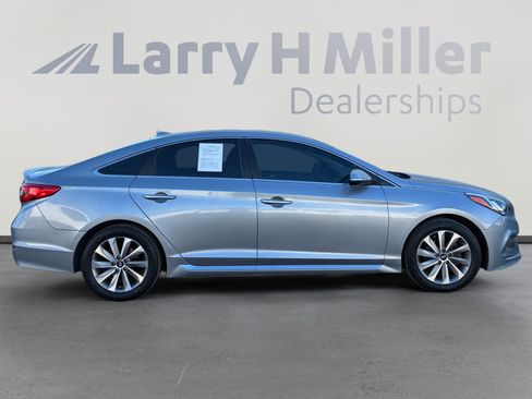 Used 2017 Hyundai Sonata Sport image 6