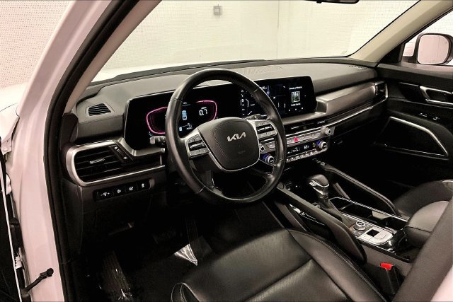 Used 2025 Kia Telluride S AWD/4WD image 15