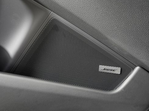 Certified 2024 Porsche 911 Carrera RWD image 23