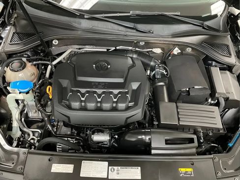 Used 2018 Volkswagen Passat 2.0T SE FWD image 15