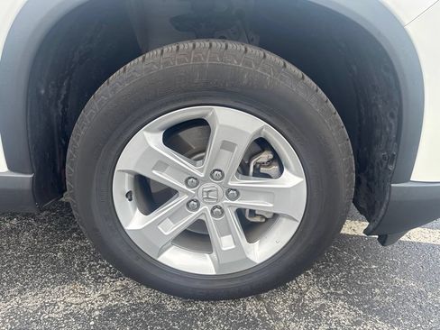 Used 2023 Honda Pilot LX image 42