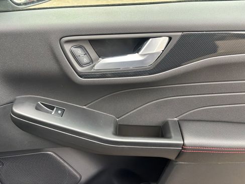 New 2026 Ford Escape ST-Line w/ Tech Pack #1 image 15