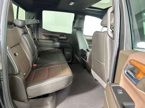 Used 2023 GMC Sierra 1500 Denali w/ Denali Reserve Package image 27