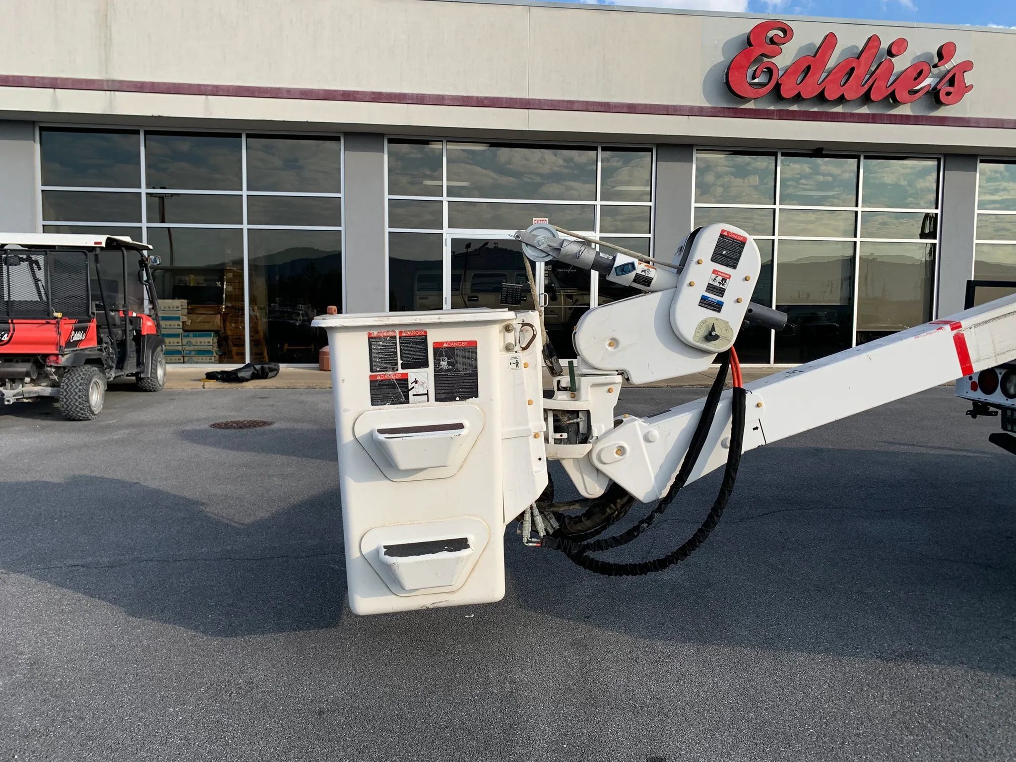 Used 2018 RAM 5500 Tradesman w/ Power & Remote Entry Group AWD/4WD image 50