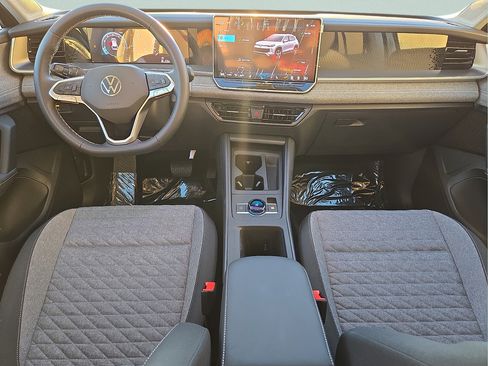 Certified 2026 Volkswagen Tiguan S FWD image 7