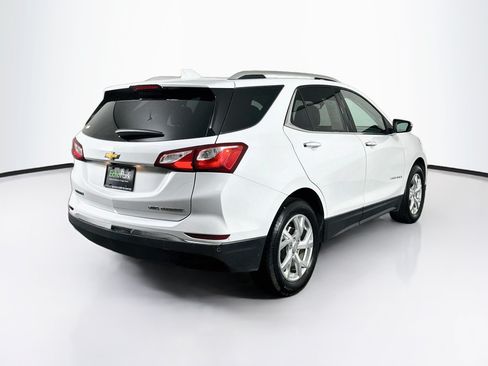 Used 2021 Chevrolet Equinox Premier AWD/4WD image 9