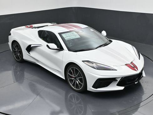 New 2027 Chevrolet Corvette Stingray Coupe w/ 1LT RWD image 42