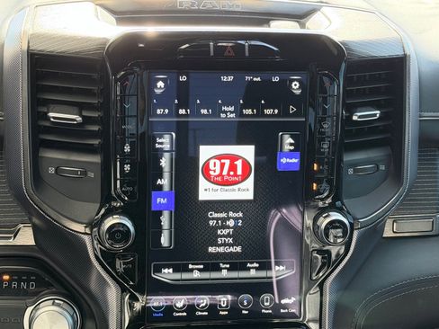 Used 2020 RAM 1500 Limited image 10