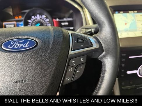 Used 2017 Ford Edge Titanium w/ Equipment Group 301A AWD/4WD image 27