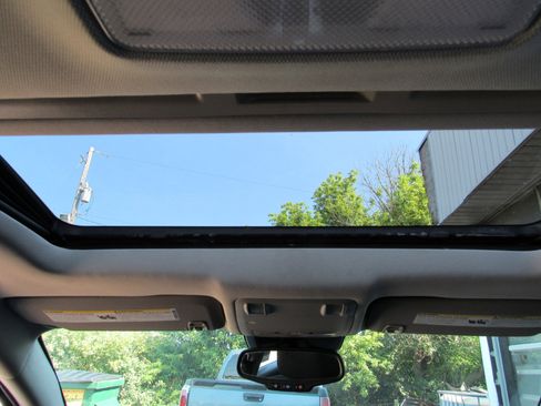 Used 2016 Chevrolet Cruze LT w/ Sun And Sound Package image 9