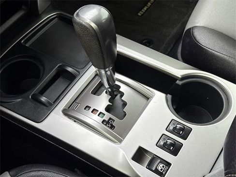 Used 2016 Toyota 4Runner SR5 Premium image 26