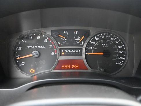 Used 2005 Chevrolet Colorado LS w/ Safe And Sound Package RWD image 10