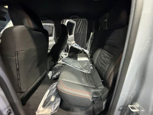 New 2026 Nissan Frontier PRO-4X w/ Tow Package AWD/4WD image 17