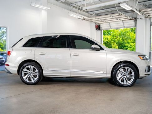 Used 2023 Audi Q7 2.0T Premium AWD/4WD image 12