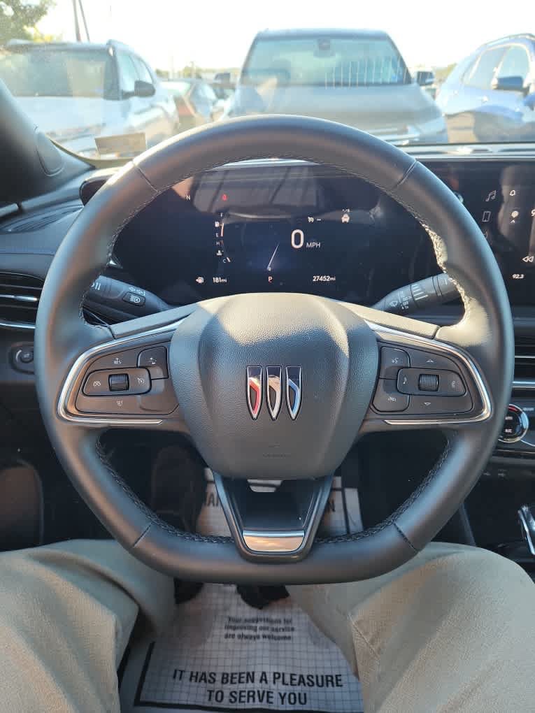 Used 2025 Buick Envista Sport Touring FWD image 19