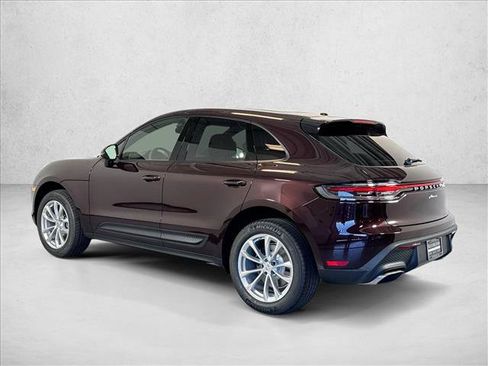 Used 2026 Porsche Macan AWD/4WD image 3