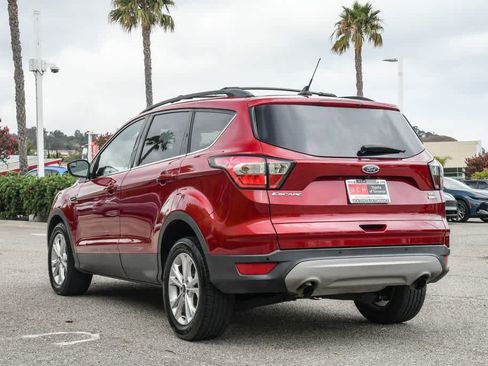 Used 2018 Ford Escape SEL AWD/4WD image 7