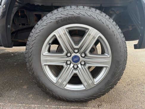 Used 2018 Ford F150 XLT w/ Equipment Group 302A Luxury image 20