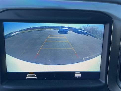 Used 2021 Chevrolet Silverado 1500 LT Trail Boss w/ Bed Protection Package image 17