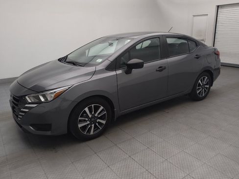 Used 2024 Nissan Versa S w/ S Plus Package image 2