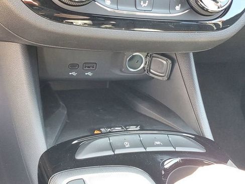 New 2026 Buick Envista Sport Touring w/ Convenience I Package FWD image 23